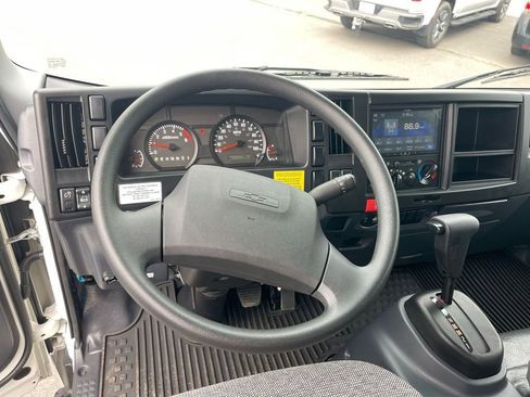 Used 2024 Chevrolet Low Cab Forward RWD image 11