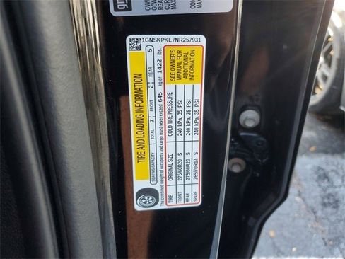 Used 2022 Chevrolet Tahoe Z71 w/ Z71 Off-Road Package image 59