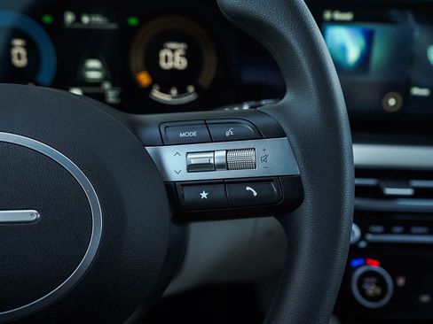 New 2025 Hyundai Tucson SEL image 22