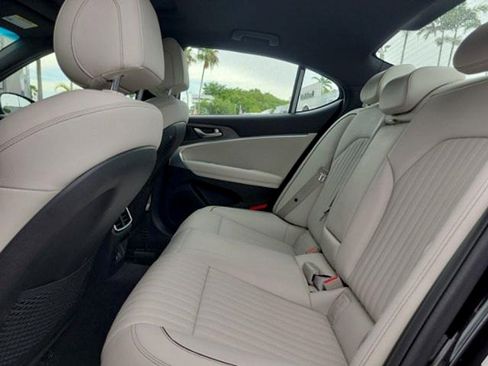 Used 2024 Genesis G70 2.5T w/ Sport Prestige Package RWD image 15