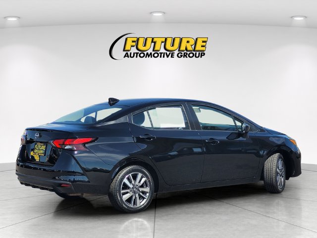 Certified 2025 Nissan Versa SV FWD image 4