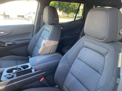 New 2026 Chevrolet Equinox LT w/ Safety and Technology Package AWD/4WD image 14