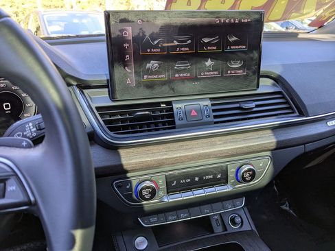 Used 2022 Audi Q5 2.0T Premium Plus w/ Premium Plus Package image 19