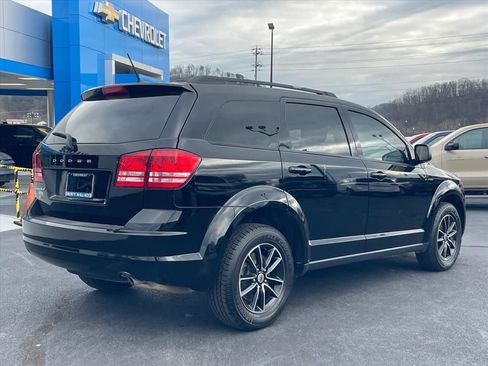 Used 2018 Dodge Journey SE w/ Connectivity Group image 7