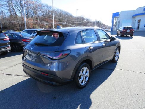 Used 2023 Honda HR-V LX image 5