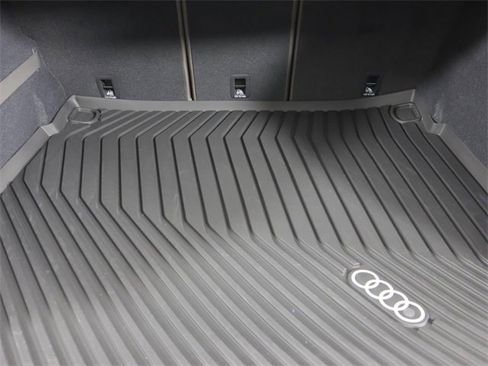 New 2025 Audi Q5 Premium Plus image 25