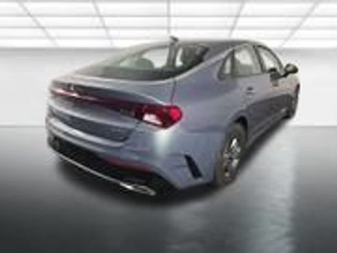 Used 2021 Kia K5 LXS FWD image 4