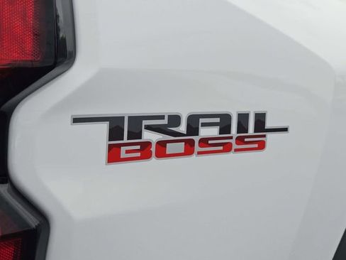 New 2026 Chevrolet Colorado Trail Boss AWD/4WD image 14
