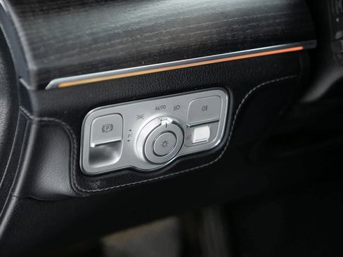 Used 2023 Mercedes-Benz GLE 450 4MATIC image 19