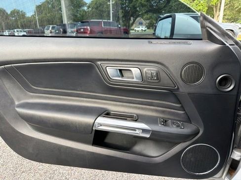 Used 2019 Ford Mustang GT Premium w/ GT Performance Package RWD image 12