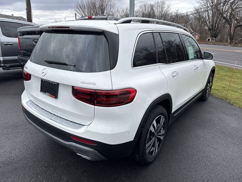 Certified 2025 Mercedes-Benz GLB 250 4MATIC image 7