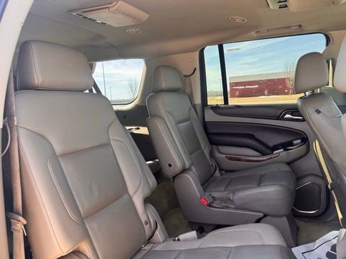 Used 2015 Chevrolet Suburban LTZ image 27