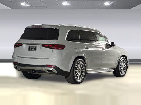 New 2025 Mercedes-Benz GLS 450 4MATIC image 9