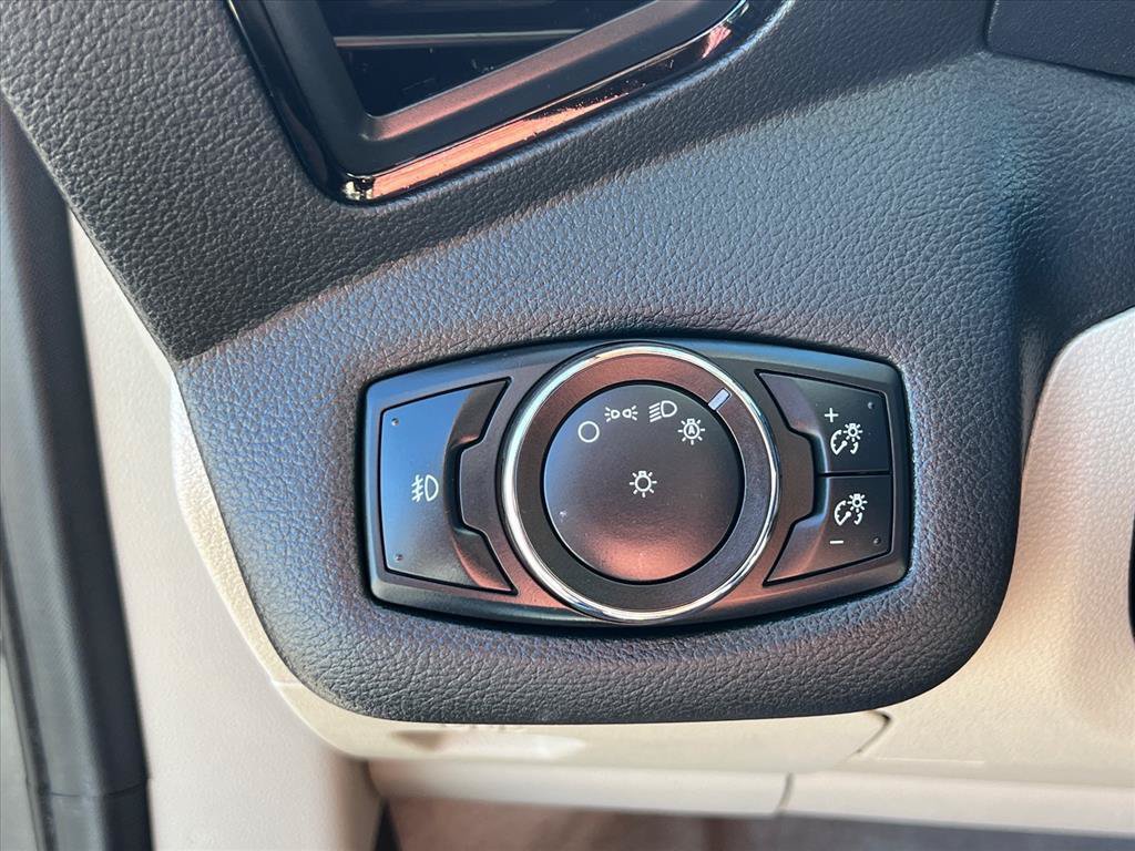 Used 2014 Ford Escape Titanium FWD image 15