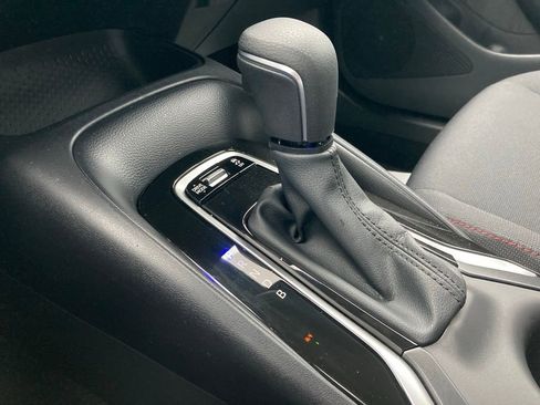 Used 2026 Toyota Corolla SE image 25