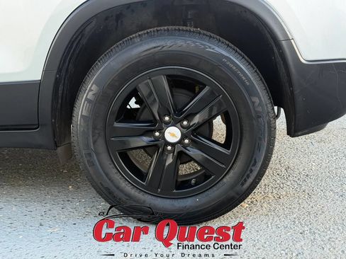 Used 2020 Chevrolet Trax LS w/ Tint and Cruise Package FWD image 30