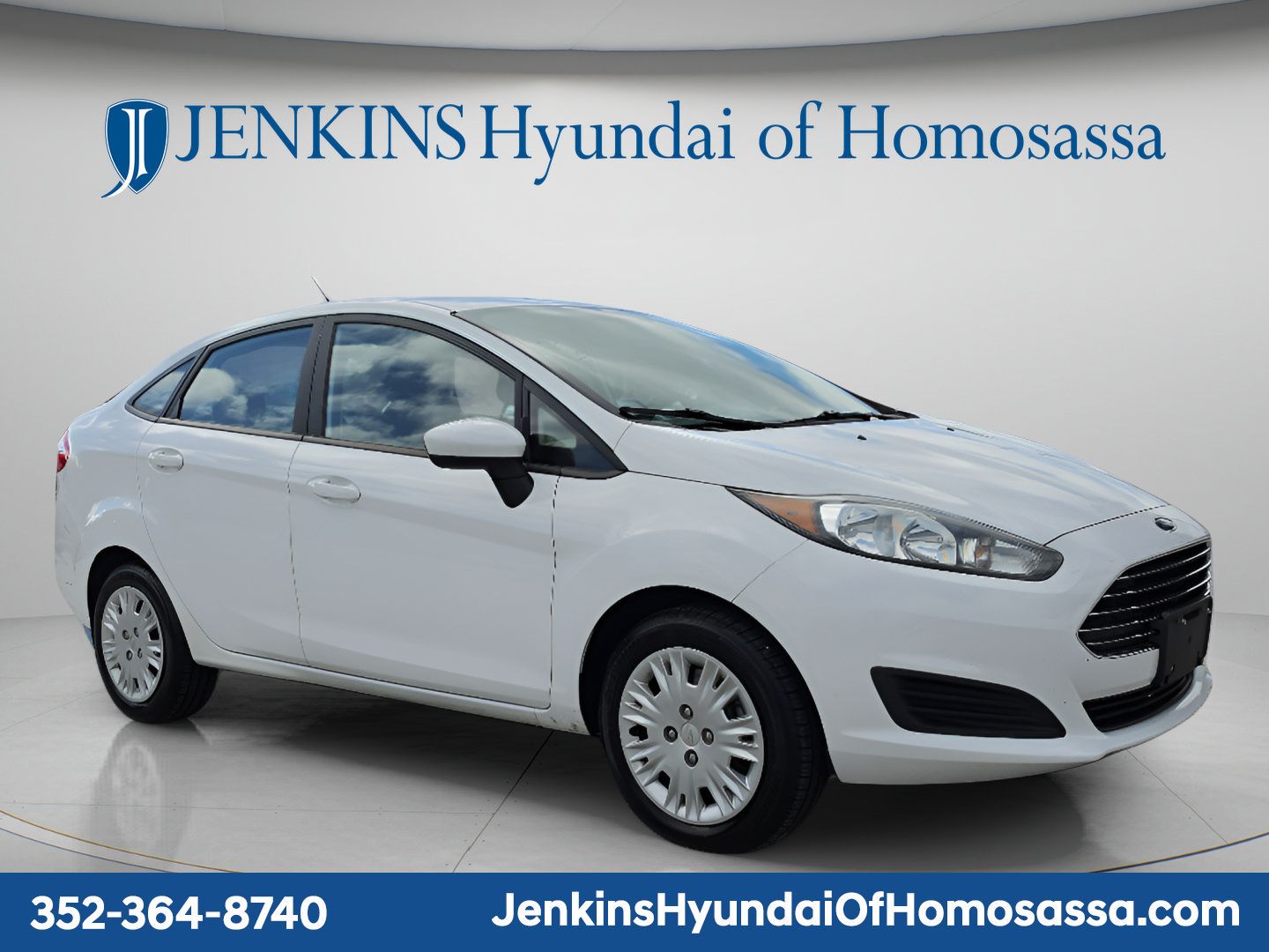 Used 2018 Ford Fiesta S FWD image 2