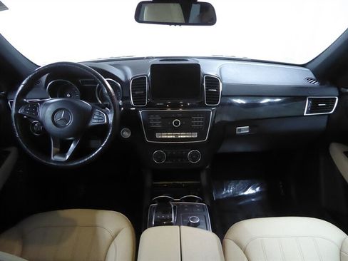 Used 2017 Mercedes-Benz GLS 450 4MATIC w/ Premium Package image 8