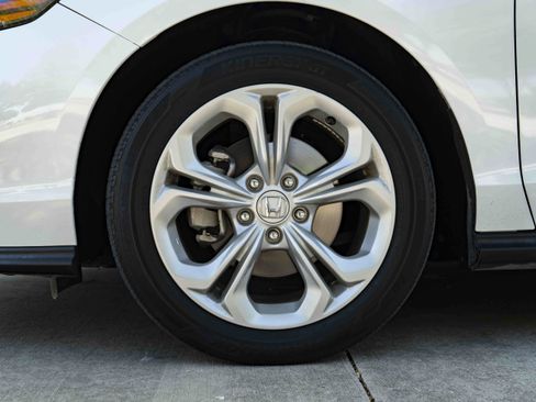 Used 2023 Honda Accord LX image 14