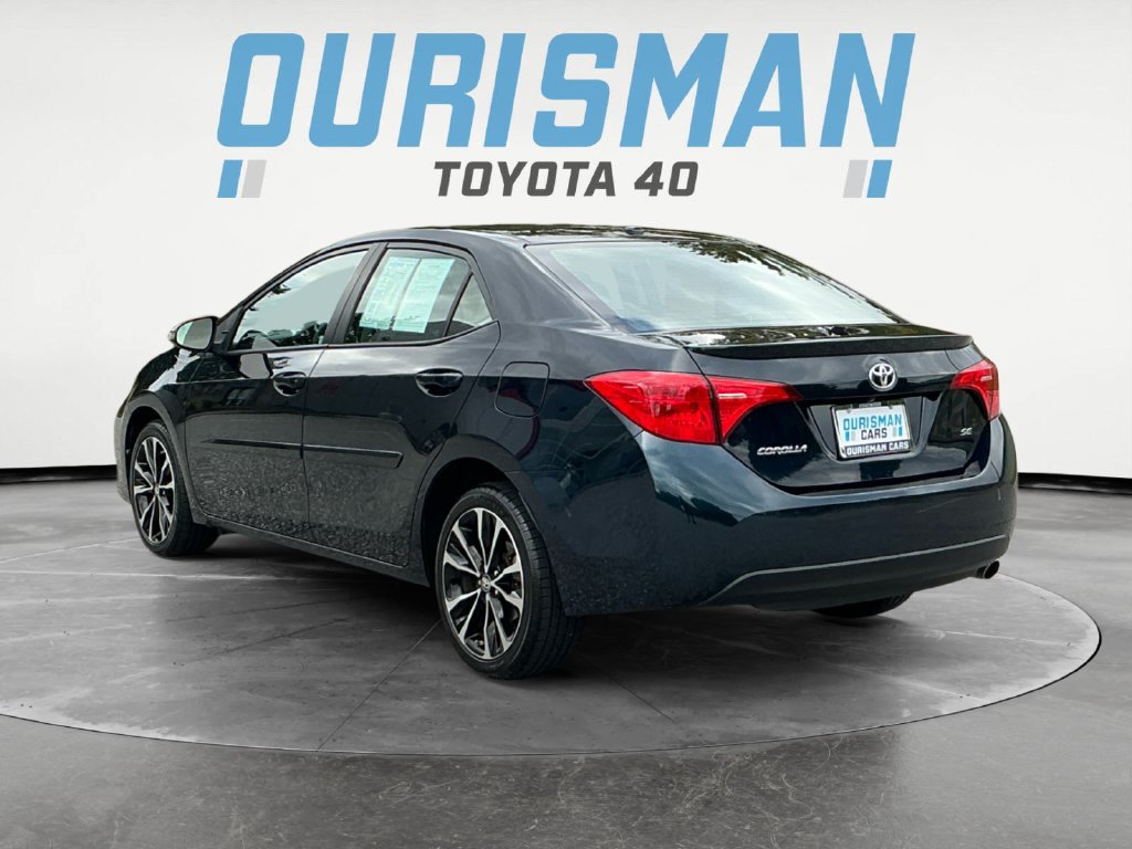 Used 2018 Toyota Corolla SE w/ SE Premium Package FWD image 5