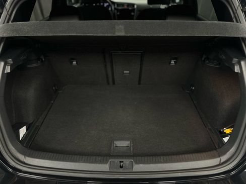 Used 2019 Volkswagen Golf R 4-Door AWD/4WD image 43