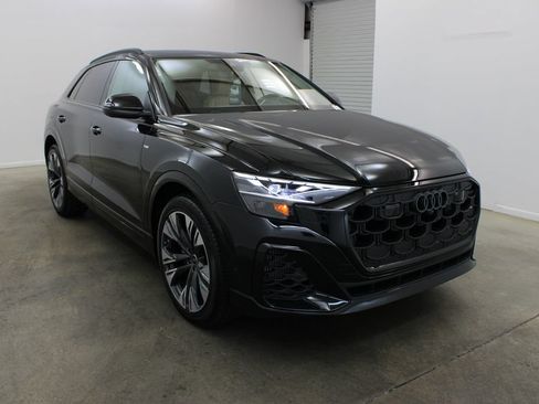 New 2026 Audi Q8 Premium Plus AWD/4WD image 6