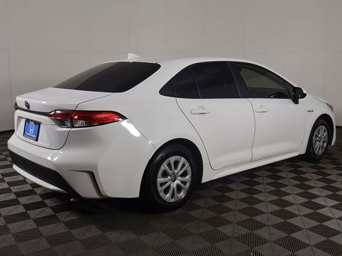 Used 2020 Toyota Corolla LE w/ Carpet Mat Package (TMS) FWD image 7