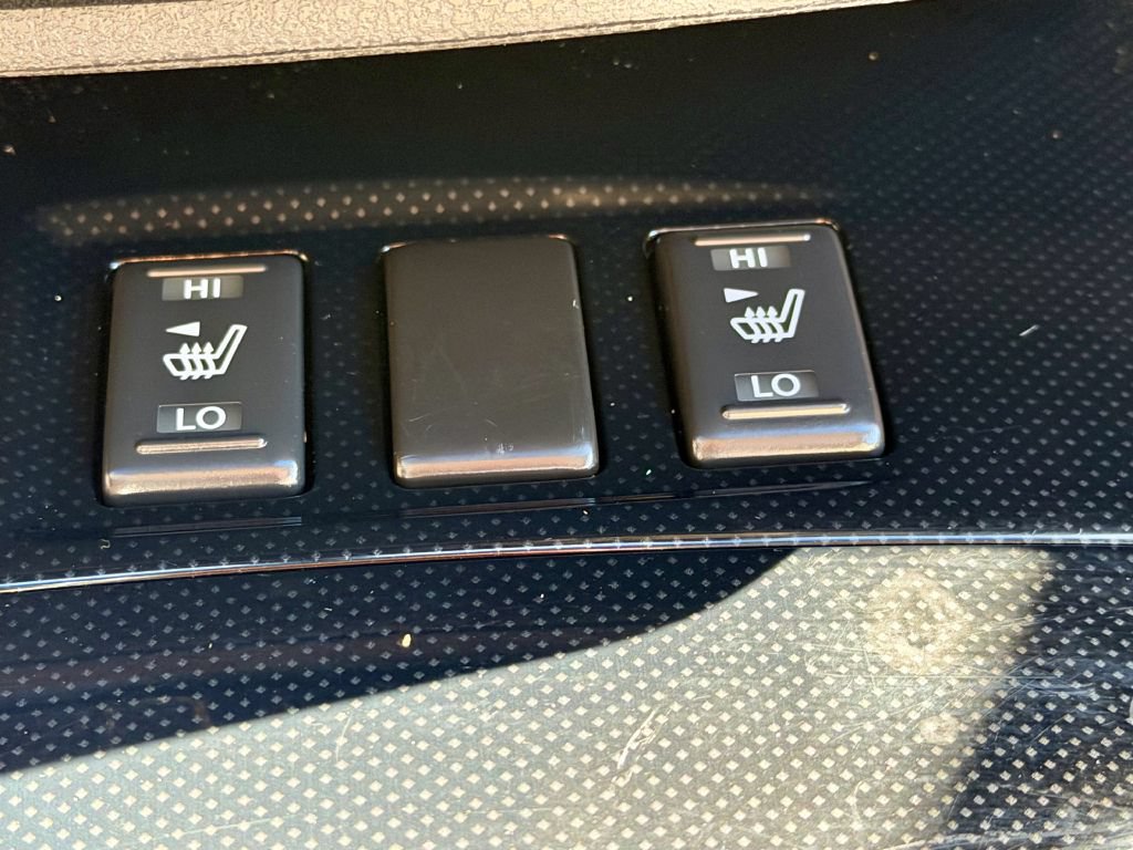 Used 2011 Nissan Maxima 3.5 SV w/ Monitor Pkg FWD image 21