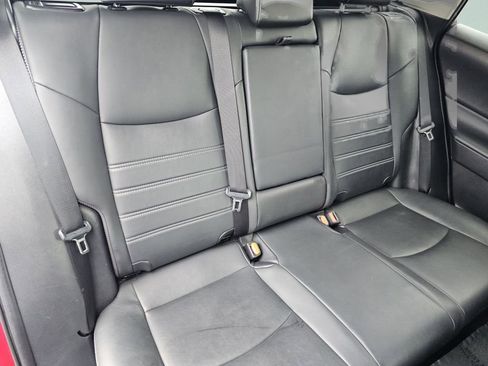 Used 2021 Toyota RAV4 XLE Premium AWD/4WD image 28