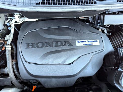 Used 2019 Honda Pilot Touring image 64