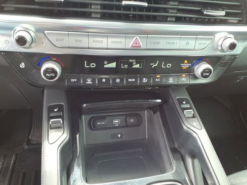 Used 2022 Kia Telluride EX w/ EX Premium Package AWD/4WD image 30