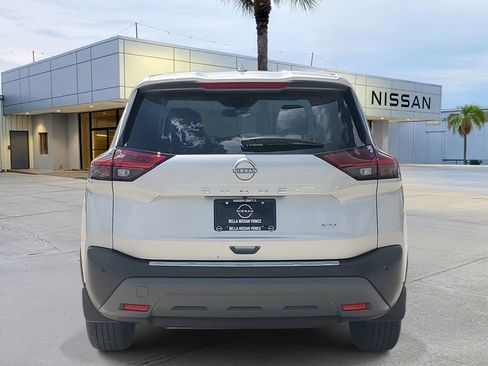 Certified 2023 Nissan Rogue SV FWD image 7