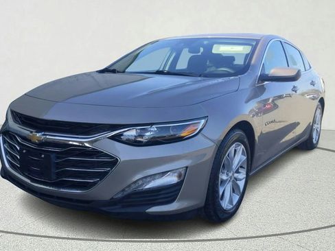 Used 2024 Chevrolet Malibu LT FWD image 3