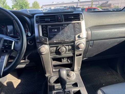 Used 2023 Toyota 4Runner SR5 Premium w/ SR5 Premium Package AWD/4WD image 20