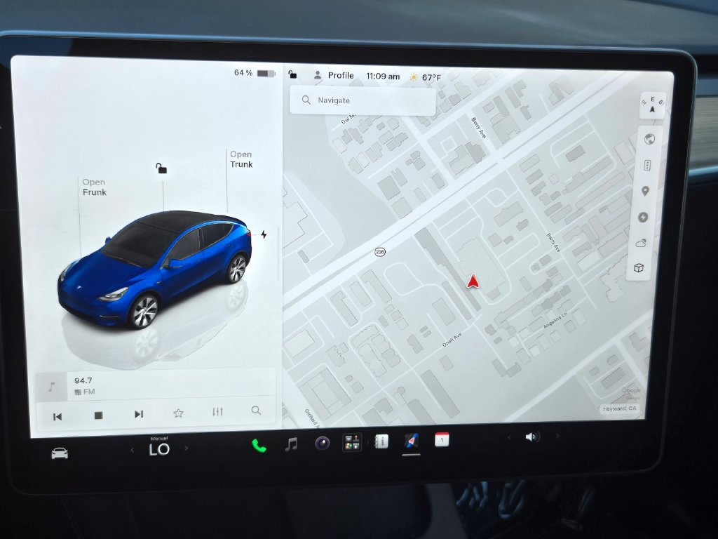 Used 2023 Tesla Model Y Long Range AWD/4WD image 19