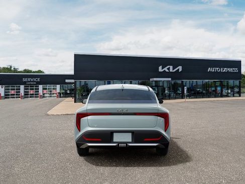 New 2026 Kia K4 FWD image 5