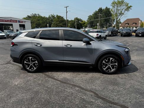 Used 2023 Kia Sportage EX FWD image 13
