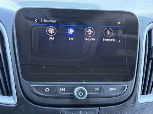 Used 2023 Chevrolet Malibu LT image 6