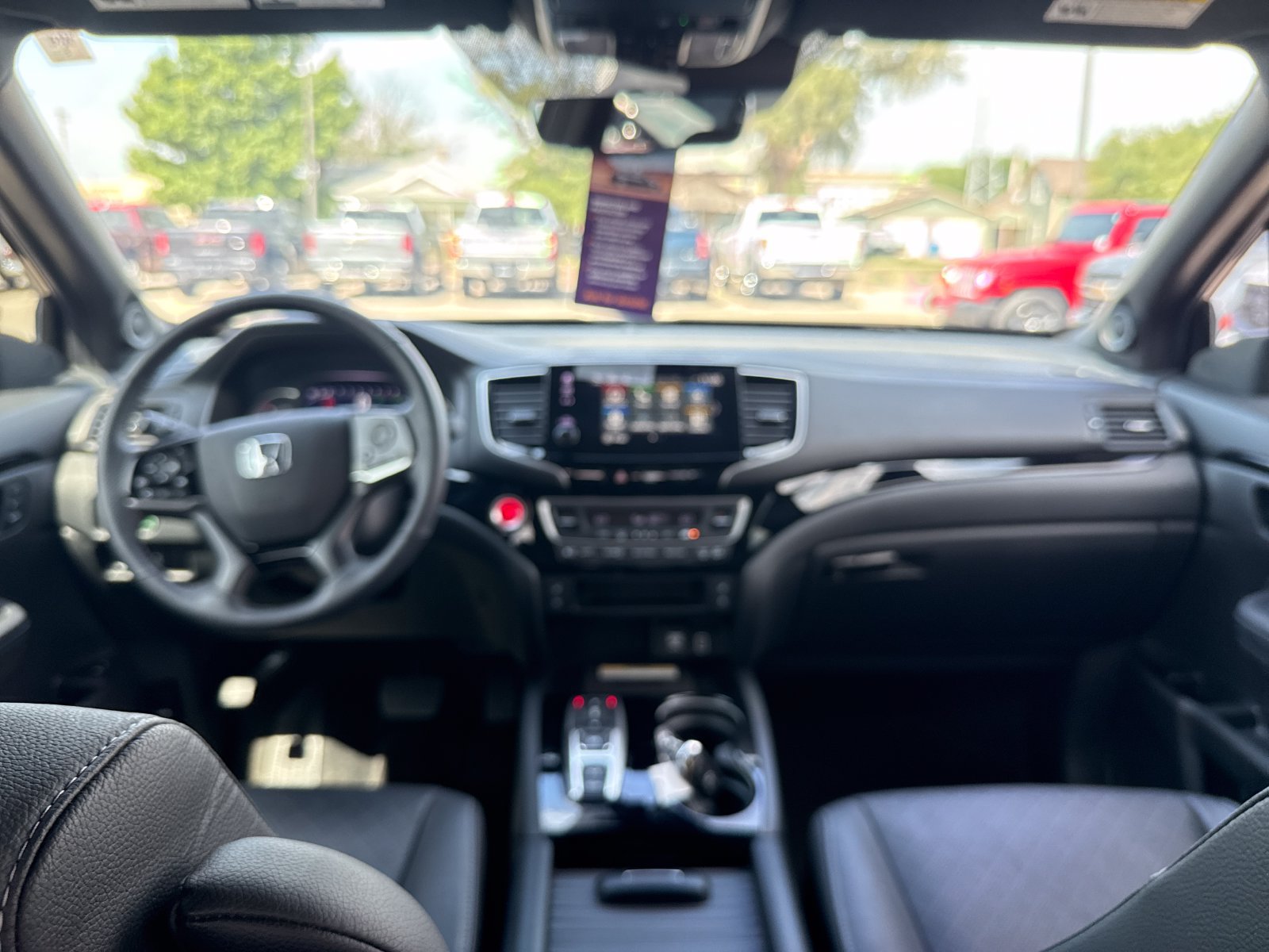 Used 2022 Honda Passport Elite image 11