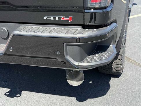 New 2025 GMC Sierra 2500 AT4 w/ AT4 Premium Plus Package image 31