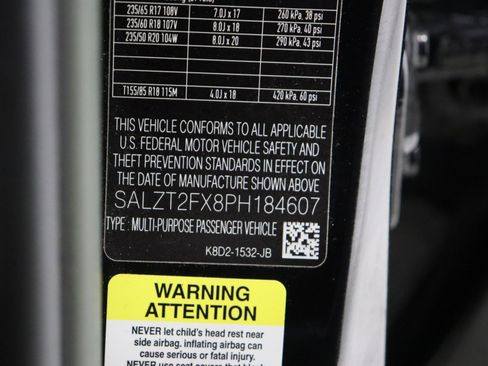 Used 2023 Land Rover Range Rover Evoque R-Dynamic S image 44