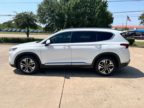 Used 2019 Hyundai Santa Fe Limited image 7