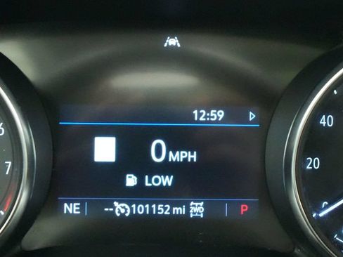 Used 2020 Buick Encore GX Essence w/ Experience Buick Package AWD/4WD image 43