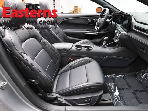 Used 2025 Ford Mustang Premium RWD image 22