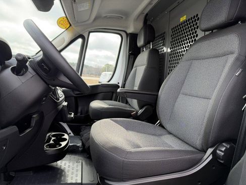Used 2025 RAM ProMaster 2500 image 18