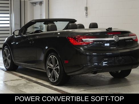 Used 2016 Buick Cascada Premium image 4