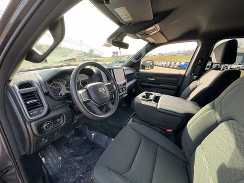 Used 2025 RAM 1500 Tradesman AWD/4WD image 40