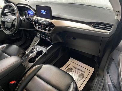 Used 2021 Ford Escape SEL