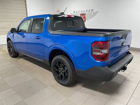 New 2025 Ford Maverick Lariat w/ Black Appearance Package image 4