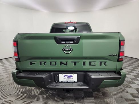 New 2026 Nissan Frontier SV w/ SV Convenience Package image 4